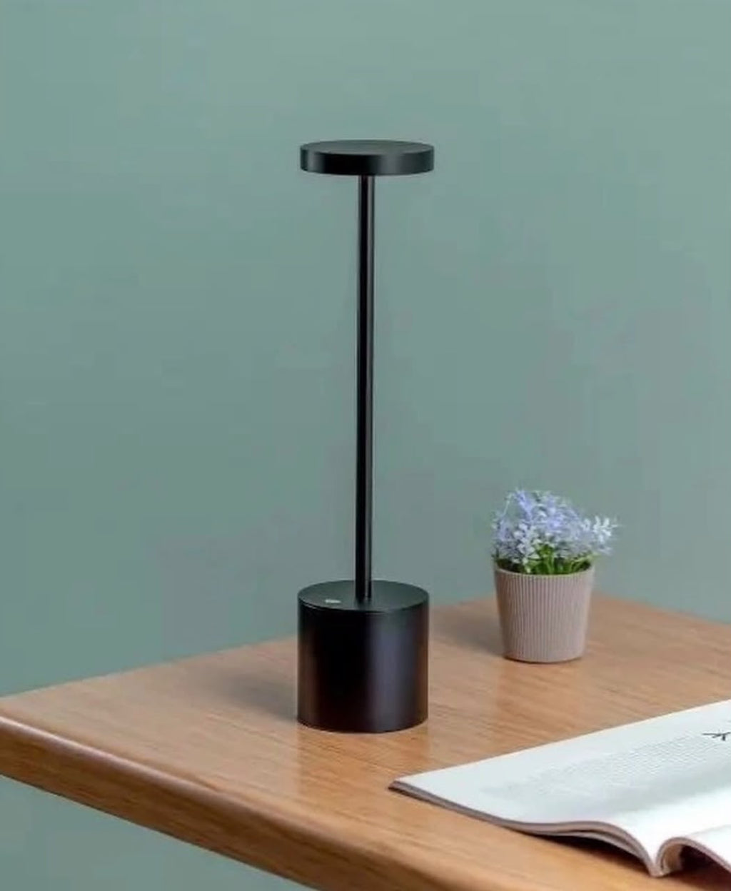 Rechargeable Table Lamp